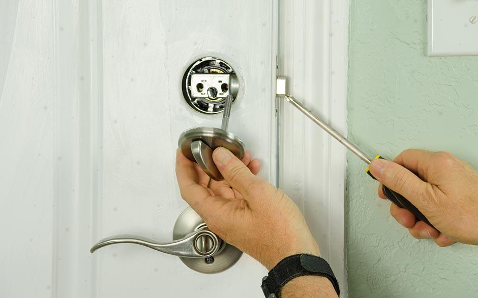 serrure porte Aubagne